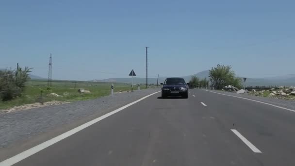 Jerewan Armenien Juni 2020 Ein Polizeiauto Jagt Das Auto Die — Stockvideo