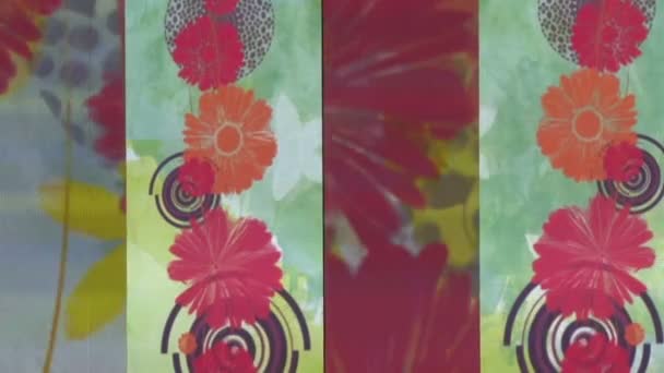 Çiçeklerin Elmanın Müzik Aletlerinin Boyutlu Görüntüleri Konser Salonundaki Monitördeki Güzel — Stok video