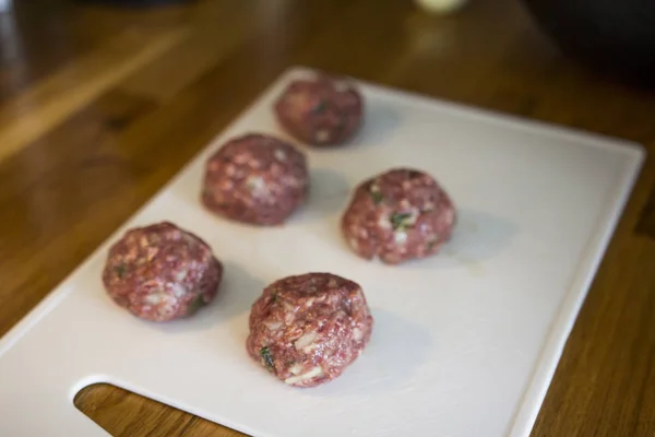 Faire Des Boulettes Viande Dans Une Cuisine — Photo