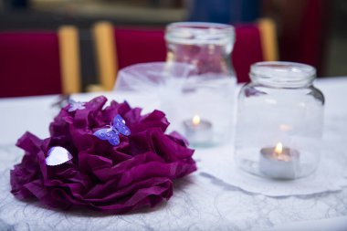 Faroe Adaları'ndaki bir düğün, düğün süslemeleri 