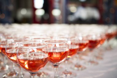 Faroe Adaları'ndaki bir düğün, düğün süslemeleri 