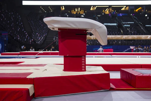 Équipement Gymnastique Dans Une Salle Gymnastique Paris — Photo