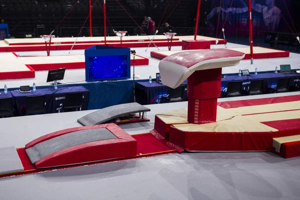 Équipement Gymnastique Dans Une Salle Gymnastique Paris — Photo