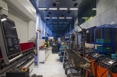 Faroe Adaları'nda bir üniversitede bir atölye 