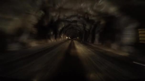 Reizen Door Een Tunnel Faeröer — Stockvideo