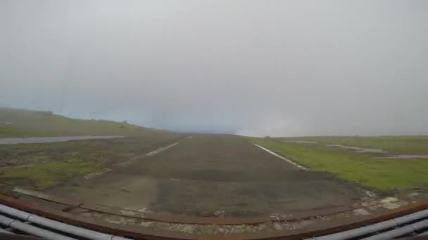 Cestování na venkově na Faerských ostrovech 