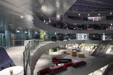 Faroe Adaları'nda bir üniversite iç 