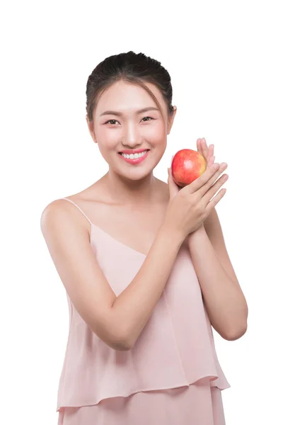Χαμογελαστή Γυναίκα Υγιή Δόντια Που Κατέχουν Κόκκινο Μήλο — Φωτογραφία Αρχείου