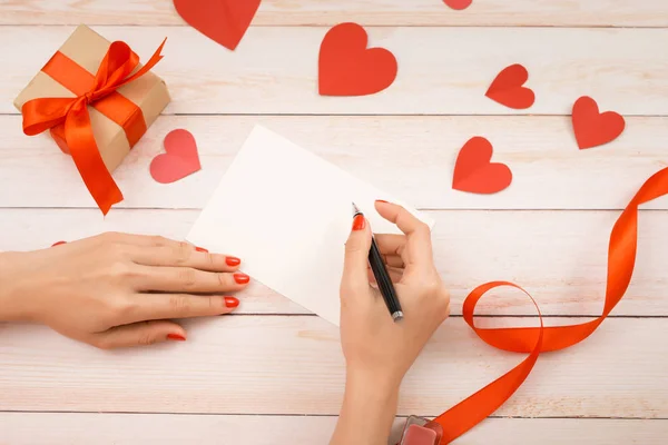 Handgemachte Liebeskarte Zum Valentinstag Auf Holzgrund — Stockfoto
