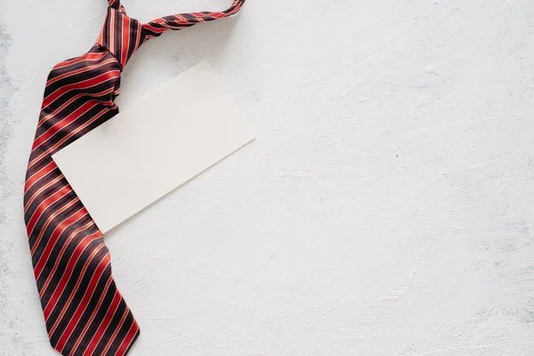 Плоске Зображення Подарункової Коробки Краватки Порожньої Картки Концепція Дня Батька — стокове фото