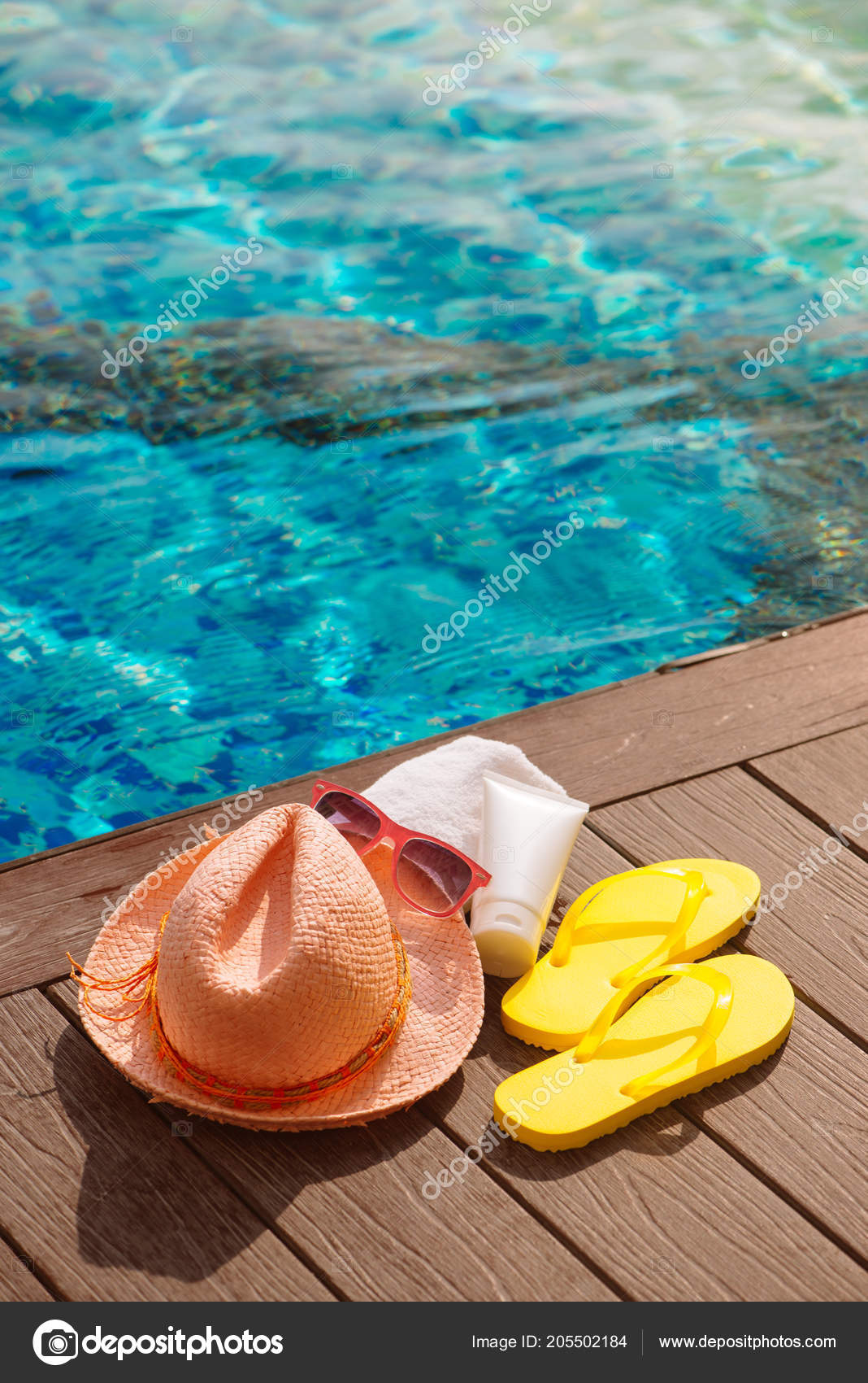 swimming pool sun hats