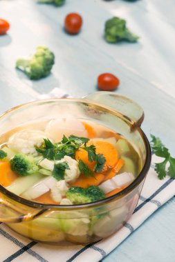 Cam Aranjman peçeteye çeşitli sebze yakın çekim