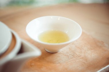 Japon Sencha çayı. Kopya alanı ile üstten görünüm