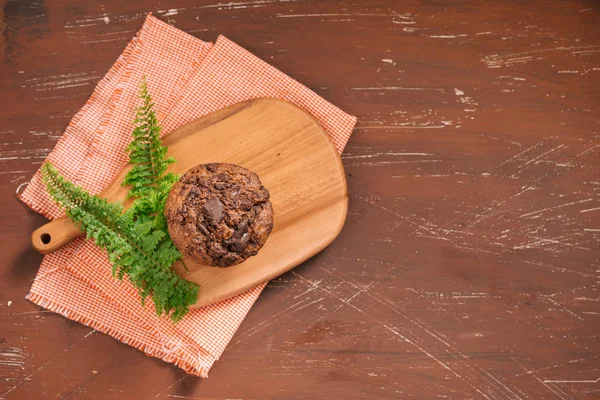 Delicioso Muffin Chocolate Casero Mesa Listo Para Comer — Foto de Stock