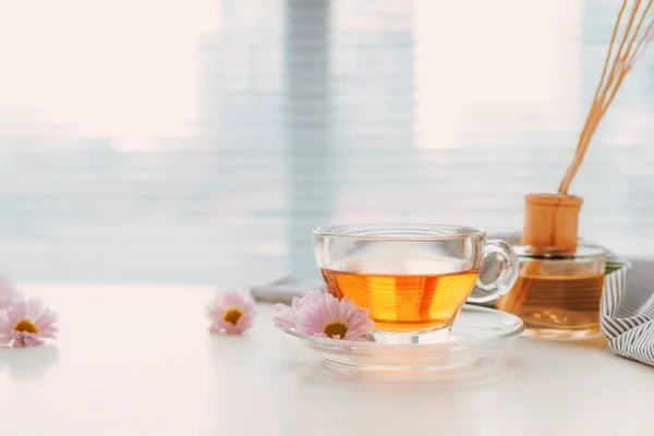 Чашка Травяного Чая Ромашкой — стоковое фото