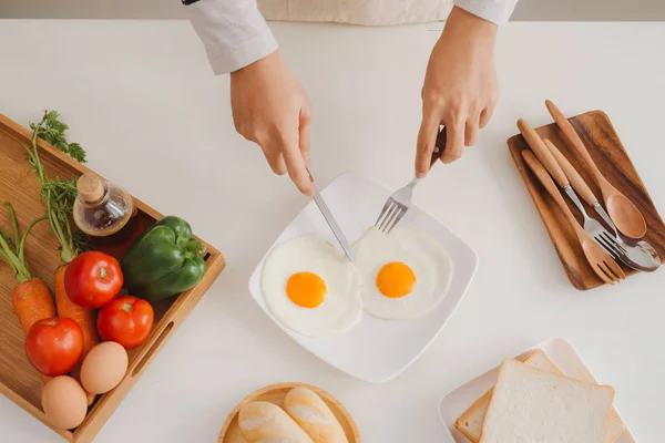 Przygotowanie Jeść Śniadanie Domu Rano — Zdjęcie stockowe