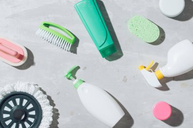 Kiremitli kat ev temizlik ürünü