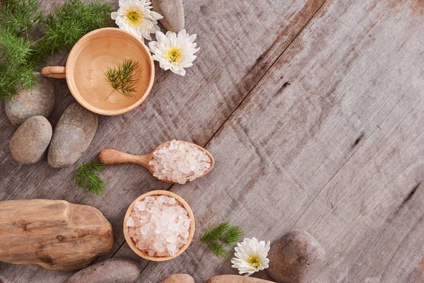 Camomile Kosmetiska Kroppsvårdsprodukter Trä Skrivbord Bakgrund — Stockfoto