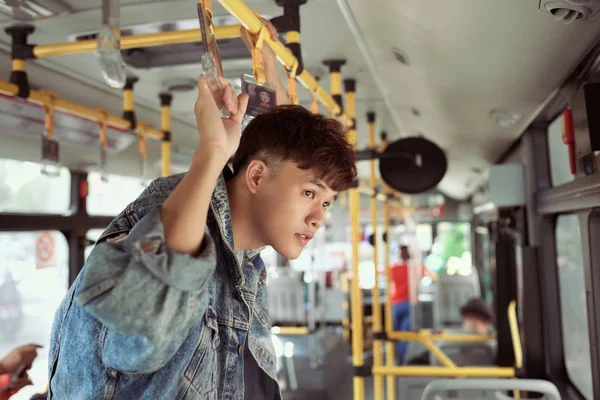 People Lifestyle Travel Public Transport Asian Man Standing City Bus — Φωτογραφία Αρχείου