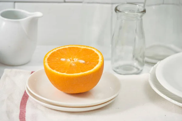 Orange Dish Table Kitchen — Stock Photo, Image