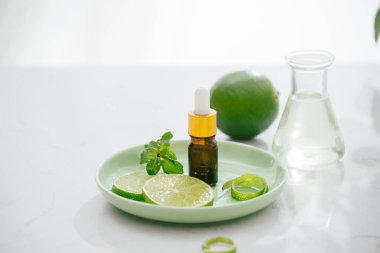 Turuncu aroma yağı aromaterapi tablo için 