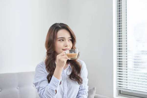 Cheerful Woman Relaxing Sofa Drinking Tea — Stock Photo, Image