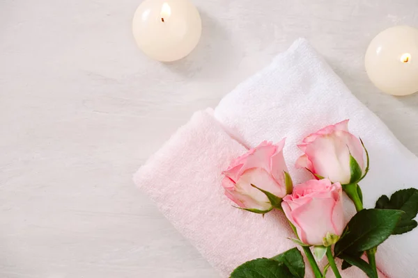 Spa Settings Roses Spa Theme Candles Flowers Table — Stock Photo, Image