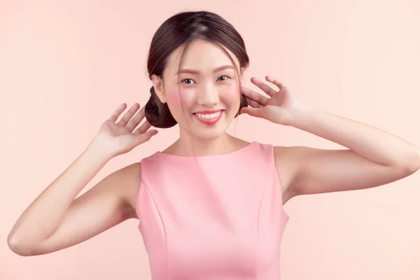 Fashion Portrait Beautiful Young Woman Pretty Dress Pink Background — Stock Photo, Image