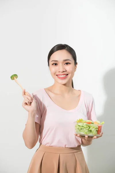 Šťastné Mladé Asijské Ženy Čerstvou Zeleninu Čerstvé Ovoce Zdravé Koncepce — Stock fotografie