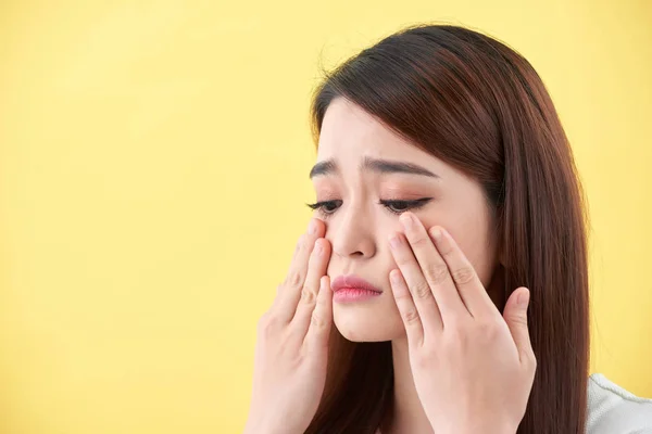 Young Woman Having Skin Problems — Stock Photo, Image