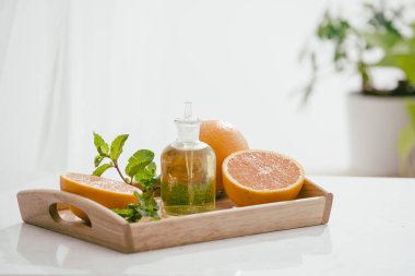 Portakal C vitamini ile Uçucu yağ