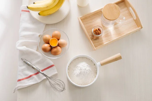 Ингредиенты Инструменты Приготовления Торта Муки Масла Сахара Яиц — стоковое фото