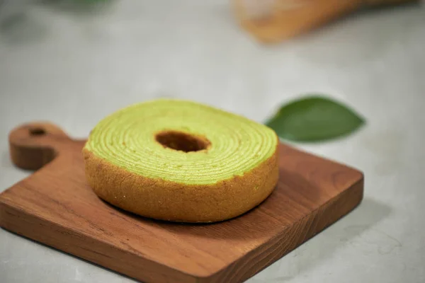 Cerca Verde Matcha Baumkuchen Pasteles Rollo Japonés Enfoque Selectivo — Foto de Stock
