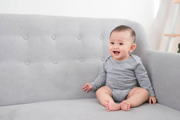 Childhood Babyhood People Concept Happy Little Baby Girl Sitting Sofa — Stock Photo, Image