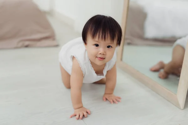 Adorable Little Baby Girl Crawling Floor Room — Stock Photo, Image