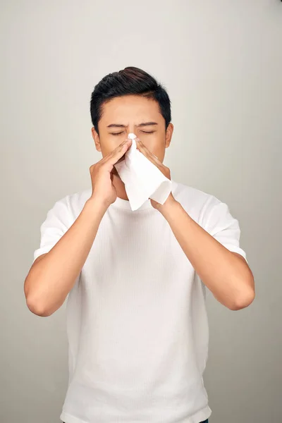 Closeup Sick Asian Man Blowing Nose Tissue Suffering Common Cold — Stock Photo, Image