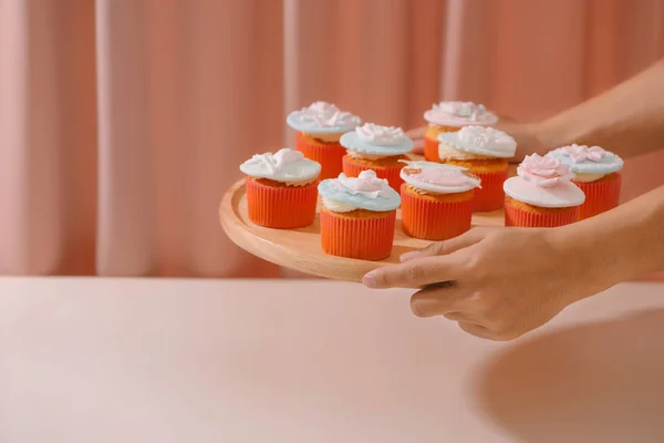Cupcakes Versierd Met Fondant Valentijn Zoete Liefde Cupcake Tafel Lichte — Stockfoto