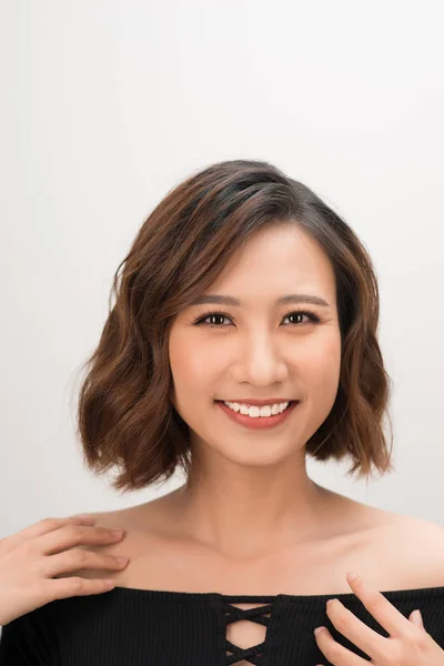 Porträtt Asiatisk Ung Och Vacker Kvinna — Stockfoto