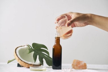 kozmetik doğa cilt bakımı ve esans aromaterapi .organic Doğa Bilimleri güzellik ürünü .herbal alternatif tıp. yukarı alay. 