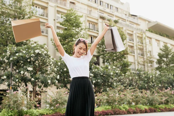 Blissful Shopaholic Woman Dancing Street Smile — Stock Photo, Image