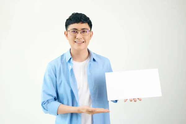 Asiático Joven Mostrando Pannel Aislado Blanco Fondo — Foto de Stock