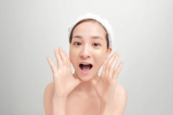 Wellness Hautpflege Schönheit Frau Trägt Haartuch Nach Schönheitsbehandlung — Stockfoto