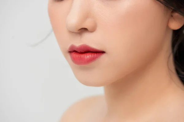Close Lábios Mulher Com Batom Vermelho Lindos Lábios Perfeitos Boca — Fotografia de Stock