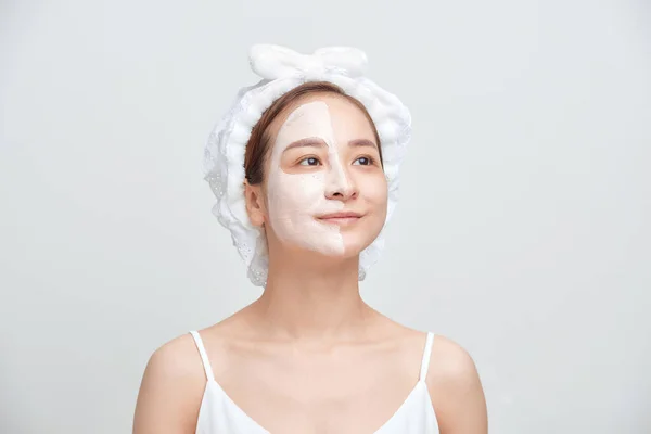 Portrait Jeune Femme Asiatique Attrayante Avec Masque Argile Faciale Sur — Photo