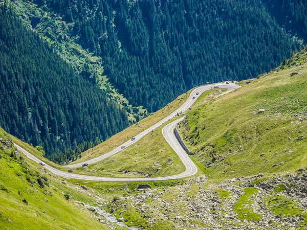 ルーマニアにある Transfagarasan 山の道 — ストック写真