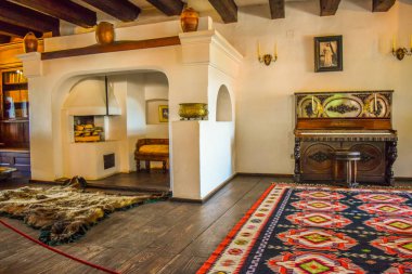 Kepek, Romanya - 4 Ağustos 2017: Bran Kalesi iç. Transilvanya.