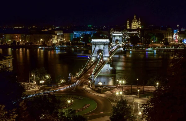 Bela Paisagem Urbana Noturna Ponte Chain Budapeste — Fotografia de Stock