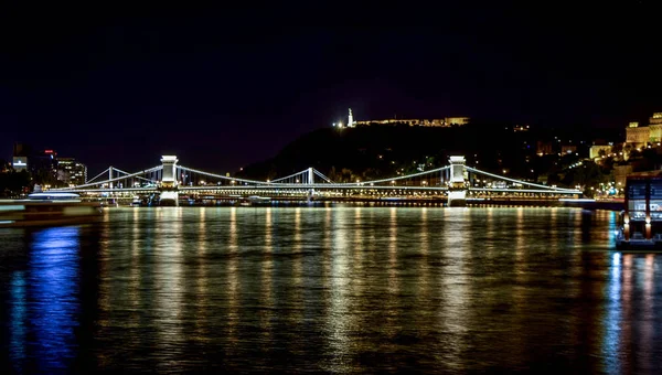 Vyn Vacker Natt Kedjebron Budapest — Stockfoto