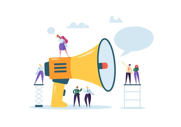 Promosi Iklan Bisnis. Loudspeaker Berbicara kepada Crowd. Big Megaphone dan Flat People Characters Advertisement Marketing Concept. Ilustrasi vektor - Stok Vektor