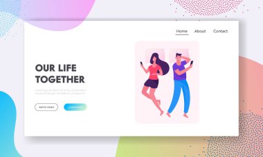 Gadget Cihaz Bağımlılığı Web Sitesi Açılış Sayfası. Ağ için Akıllı Telefonlar ile Yatakta Ayrı Yatan Genç Çift, Haberler Okuma, İnternet Web Sayfası Banner Karikatür Düz Vektör İllüstrasyon Video İzleme